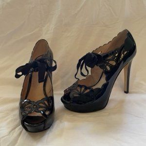 Joan and David Dacicilee  black patent leather 4 inch  pump  7.5